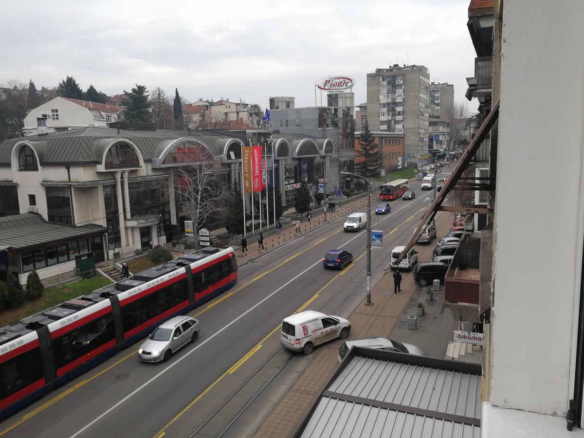 Apartment Oasis Banovo Brdo-Ada Ciganlija Belgrade Exterior photo